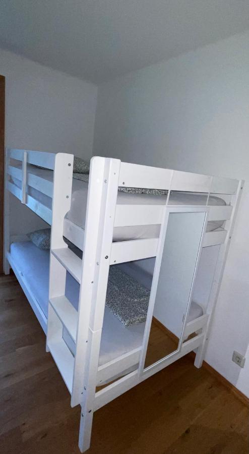 Almsternderl 2.0 - Gemuetliches Appartment In Gosau Luaran gambar